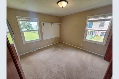 20483 Hamburg Avenue, Lakeville, MN 55044 - Photo 7