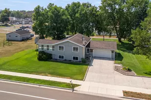 814 4th St SE, Little Falls, MN 56345 - Photo 35