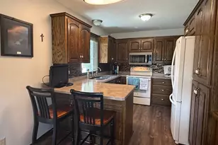 814 4th St SE, Little Falls, MN 56345 - Photo 3