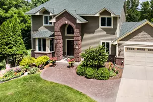 2841 Imperial Ave N, Lake Elmo, MN 55042 - Photo 3