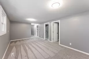 300 Viking Dr, Mankato, MN 56001 - Photo 27