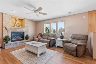 17892 Impala Path, Lakeville, MN 55044 - Photo 25