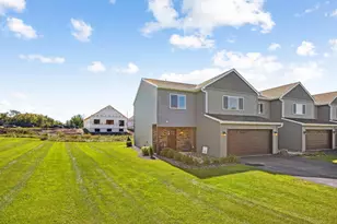 7757 Sterling Dr, Rockford, MN 55373 - Photo 3