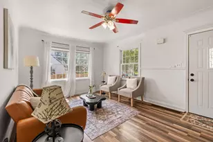 1752 Flandrau St, Maplewood, MN 55109 - Photo 7