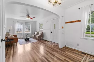 1752 Flandrau St, Maplewood, MN 55109 - Photo 11