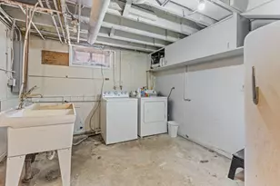 1752 Flandrau St, Maplewood, MN 55109 - Photo 39