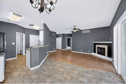4306 Ivy Avenue SE, Rochester, MN 55904 - Photo 5
