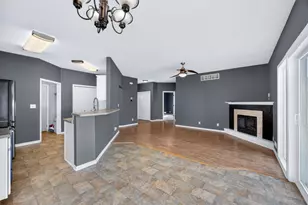 4306 Ivy Ave SE, Rochester, MN 55904 - Photo 5
