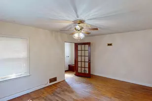2907 South Ave, La Crosse, WI 54601 - Photo 5