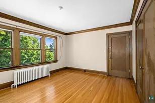 1529 E 5th St, Duluth, MN 55812 - Photo 9