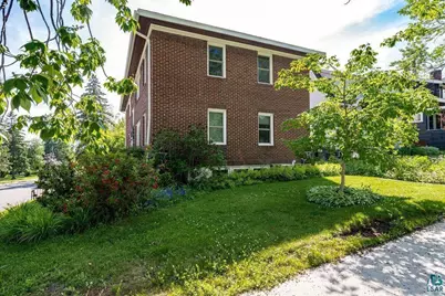 1529 E 5th Street, Duluth, MN 55812 - Photo 5