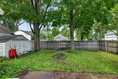 235 10th Avenue NE, Rochester, MN 55906 - Photo 5