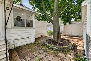 235 10th Ave NE, Rochester, MN 55906 - Photo 7