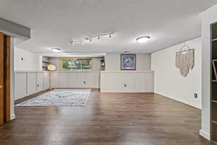 240 Woodridge Ln, Circle Pines, MN 55014 - Photo 27