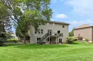 9113 Sunnyvale Dr, Chanhassen, MN 55317 - Photo 25
