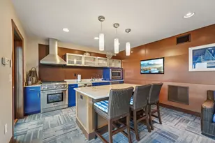 875 Lake St N, Wayzata, MN 55391 - Photo 57