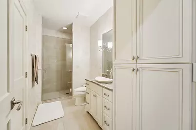875 Lake Street N #212, Wayzata, MN 55391 - Photo 21
