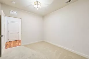 875 Lake St N, Wayzata, MN 55391 - Photo 23