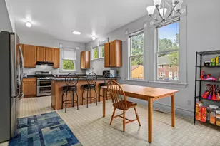 553 Sherburne Ave, Saint Paul, MN 55103 - Photo 13
