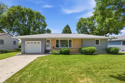 520 2nd Street E, Hector, MN 55342 - Photo 1