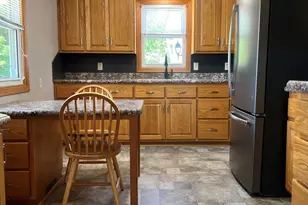 610 E 2nd St, Graceville, MN 56240 - Photo 5