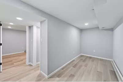 31 Demont Avenue E, Little Canada, MN 55117 - Photo 33