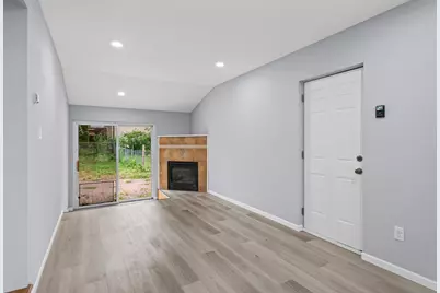 31 Demont Avenue E, Little Canada, MN 55117 - Photo 15
