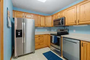 6866 Blackhawk Trail, Inver Grove Heights, MN 55077 - Photo 15