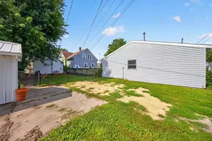 556 W 5th St, Winona, MN 55987 - Photo 27