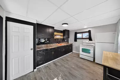 556 W 5th Street, Winona, MN 55987 - Photo 15