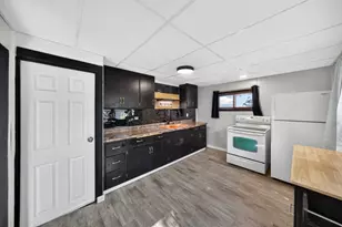 556 W 5th St, Winona, MN 55987 - Photo 15