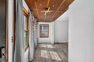 556 W 5th St, Winona, MN 55987 - Photo 5