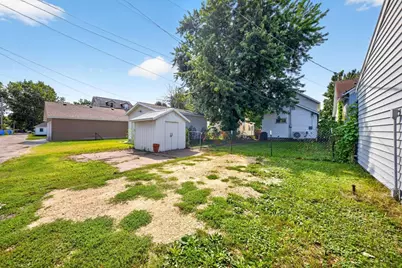 556 W 5th Street, Winona, MN 55987 - Photo 25
