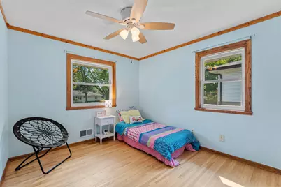 2121 Radatz Avenue, Maplewood, MN 55109 - Photo 9