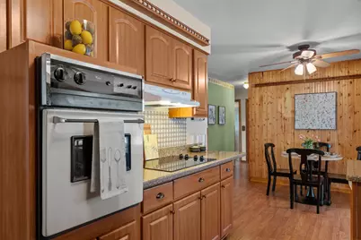 2121 Radatz Avenue, Maplewood, MN 55109 - Photo 11