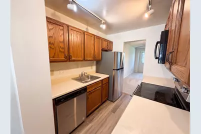 201 Bridlewood Drive, Saint Paul, MN 55119 - Photo 9