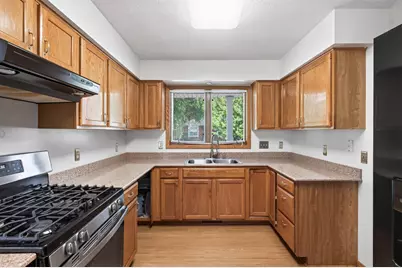 3838 Dupont Avenue N, Minneapolis, MN 55412 - Photo 9