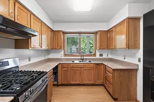 3838 Dupont Ave N, Minneapolis, MN 55412 - Photo 9