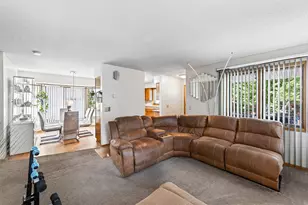 3838 Dupont Ave N, Minneapolis, MN 55412 - Photo 5