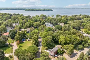20475 Summerville Rd, Deephaven, MN 55331 - Photo 29