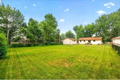 7112 Indiana Avenue N, Brooklyn Center, MN 55429 - Photo 9