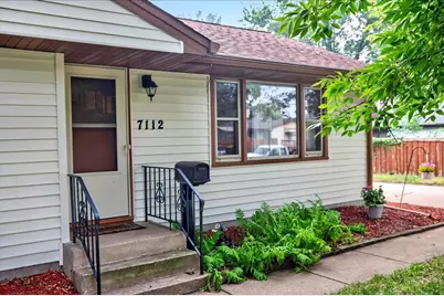 7112 Indiana Avenue N, Brooklyn Center, MN 55429 - Photo 3