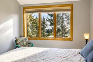 2472 Cliff View Circle, Two Harbors, MN 55616 - Photo 25
