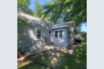 701 W Laurel Street, Fergus Falls, MN 56537 - Photo 7
