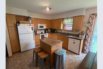 2201 23rd Street SW, Willmar, MN 56201 - Photo 7