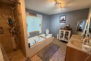 2201 23rd St SW, Willmar, MN 56201 - Photo 13