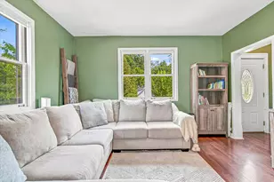 284 Winona St E, Saint Paul, MN 55107 - Photo 5