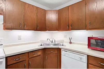 500 Etna Street #102, Saint Paul, MN 55106 - Photo 17