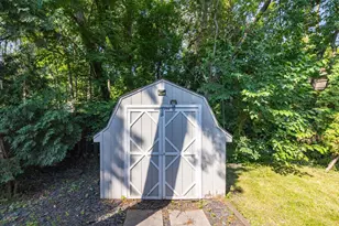 6991 Raven Ct, Eden Prairie, MN 55346 - Photo 29