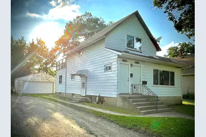 918 Jefferson Avenue, Albert Lea, MN 56007 - Photo 1